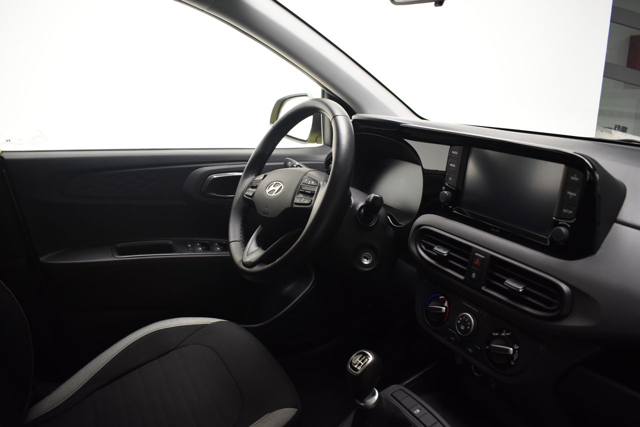 Hyundai i10 KLASS 1.0 67 CV 5P - Foto 2