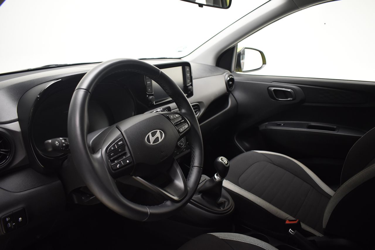 Hyundai i10 KLASS 1.0 67 CV 5P - Foto 2