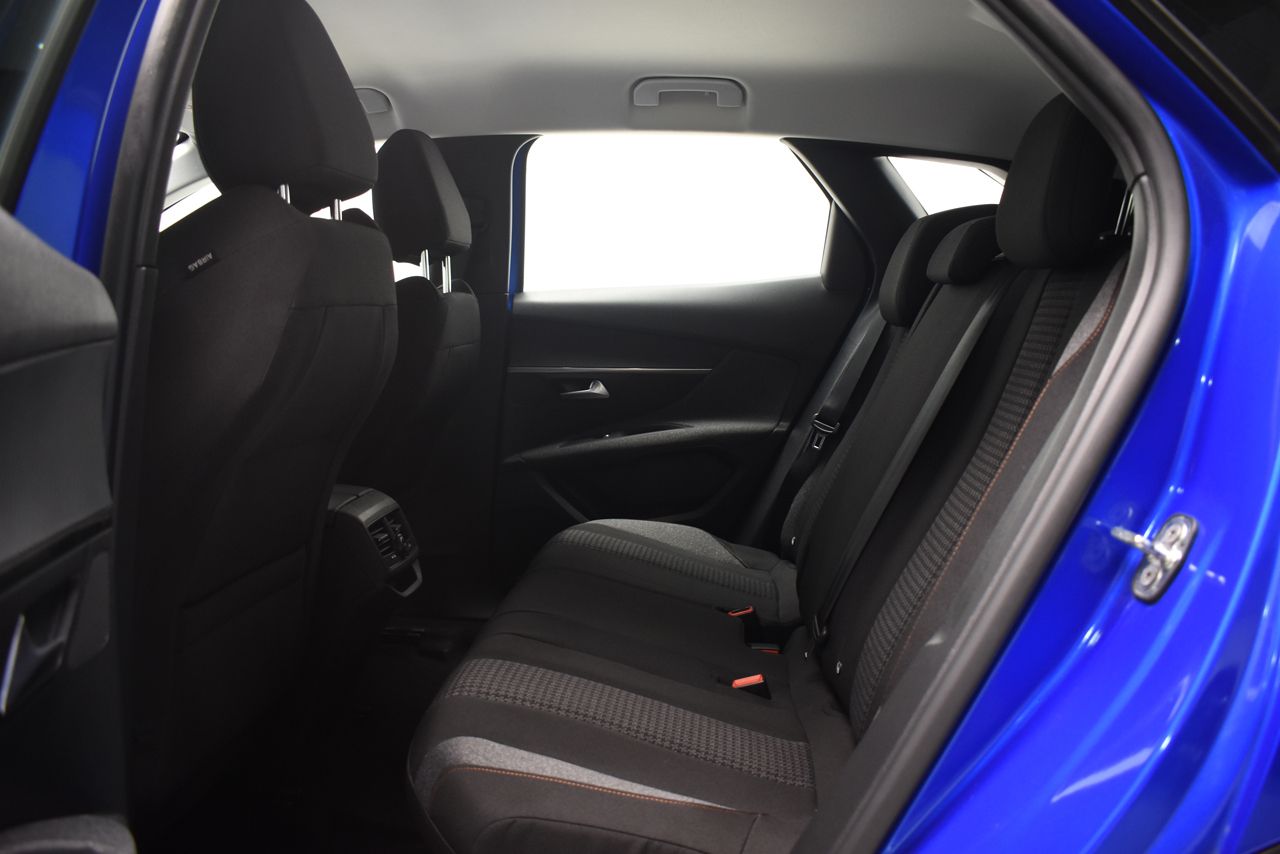 Peugeot 3008 ACTIVE PACK 1.5 BLUEHDI 130 CV 5P - Foto 2