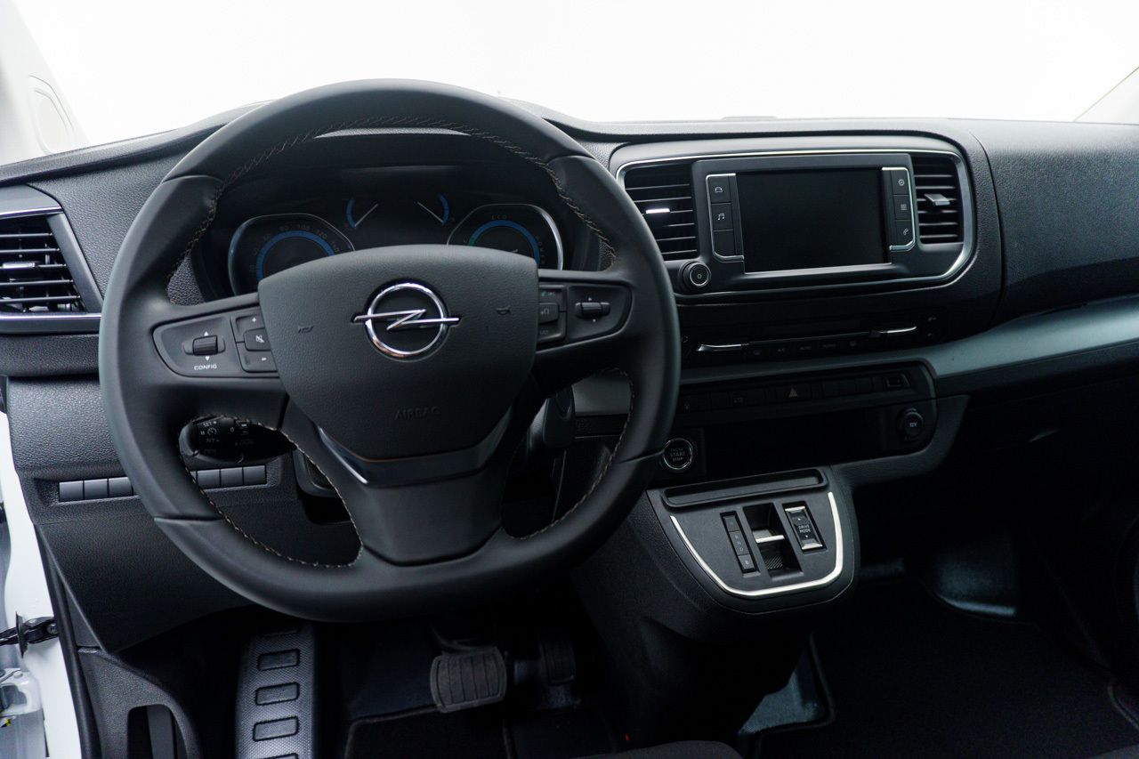 Opel Vivaro BEV 75KWH AUTO LWB L INC 136 4P - Foto 2