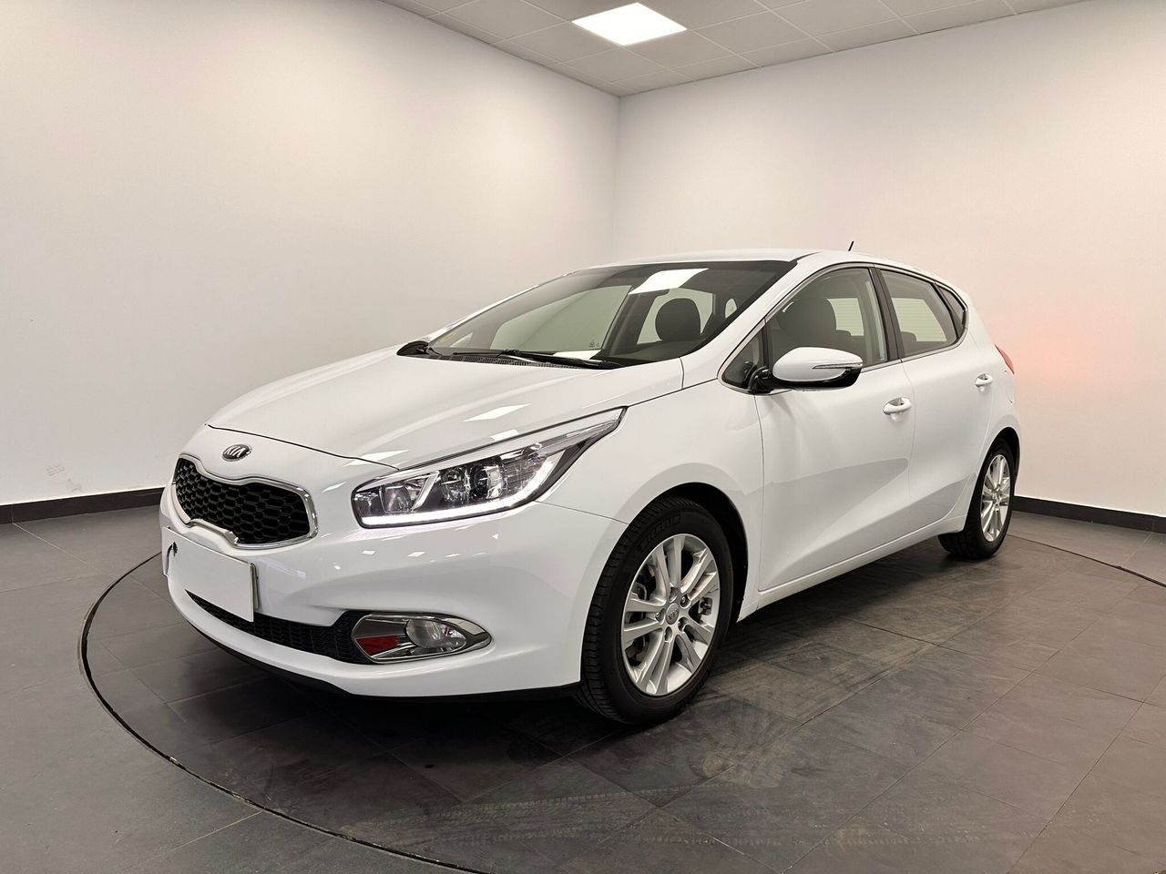 kia ceed 2014 /