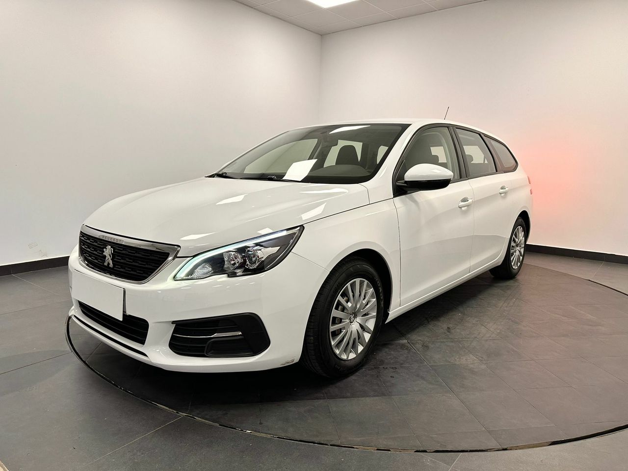 peugeot 308 2018 /