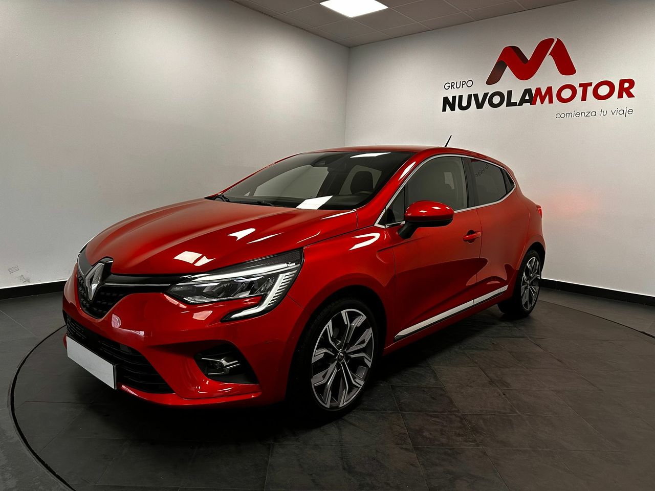 Renault clio rojo deseo  de segunda mano - renault clio 2021 /
