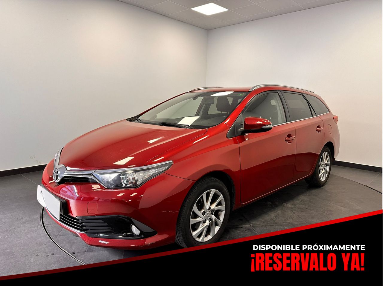 toyota auris touring sports 2015 /