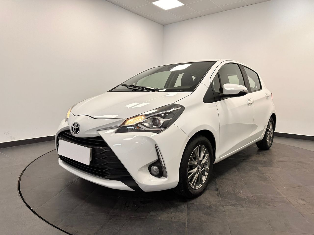 toyota yaris 2019 /