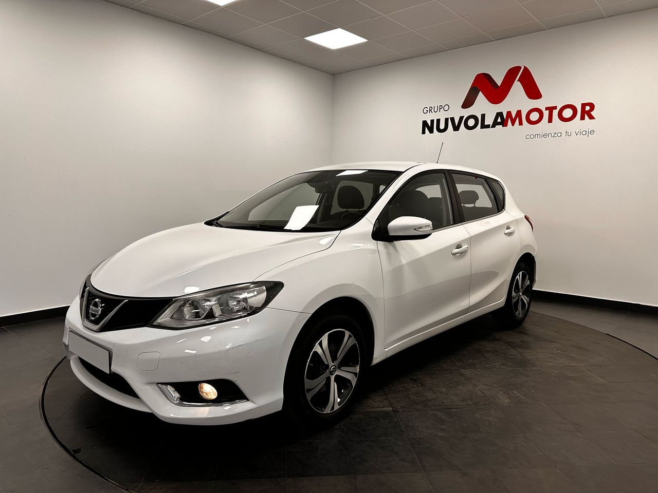 Foto nissan pulsar 2017 /