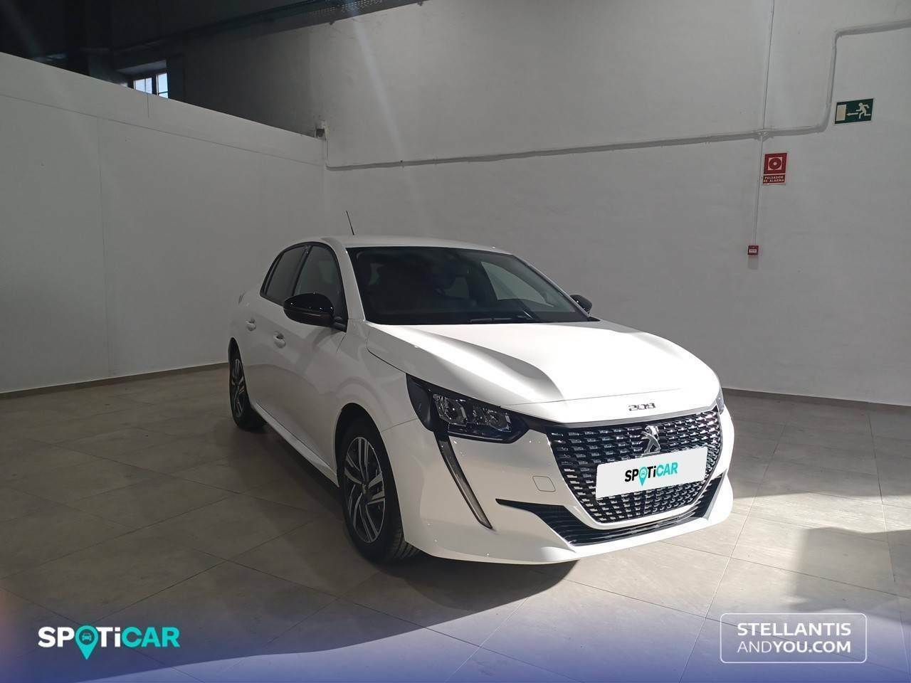 peugeot 208 2023 / foto grande (3)