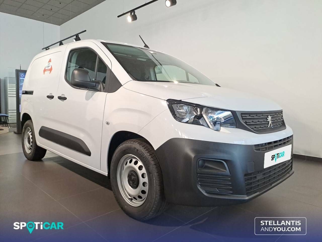 peugeot partner 2023 / foto grande (3)
