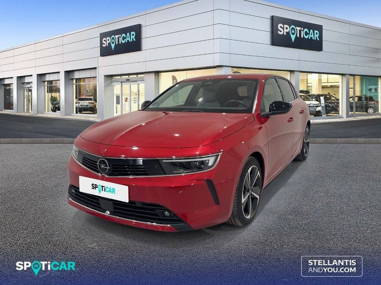 Foto opel astra 2024 /