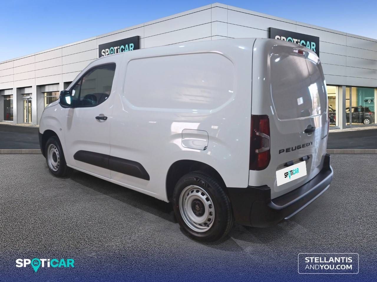 Peugeot Partner Furgón M Diésel 100CV Manual - - foto 5