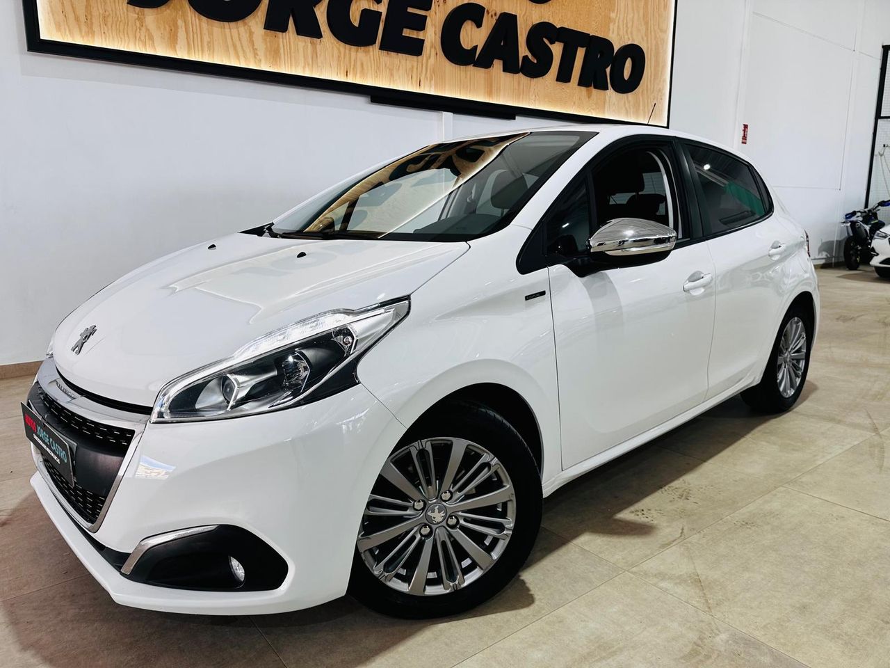 peugeot 208 2019 / foto grande (3)