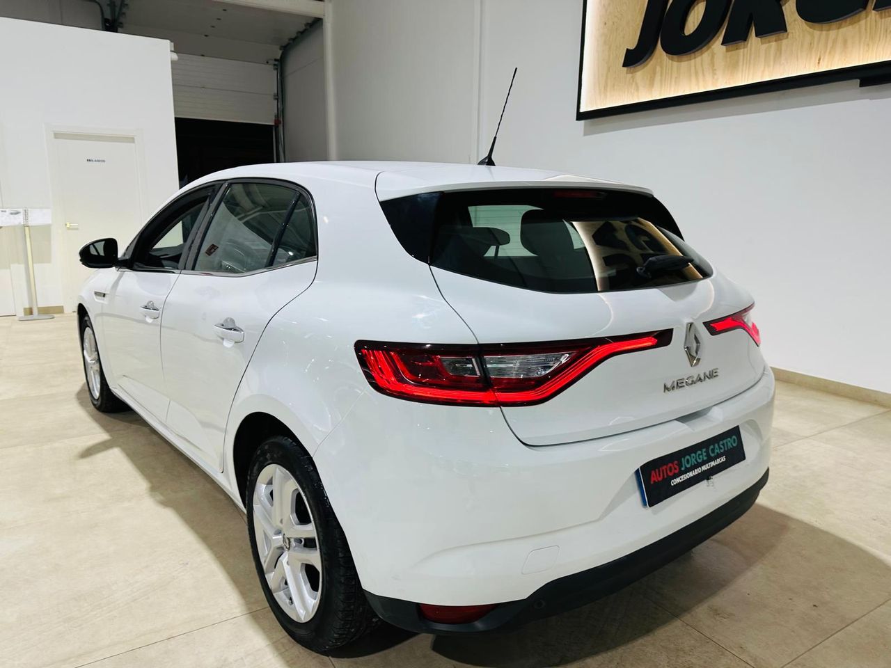 renault megane 2019 / foto grande (3)