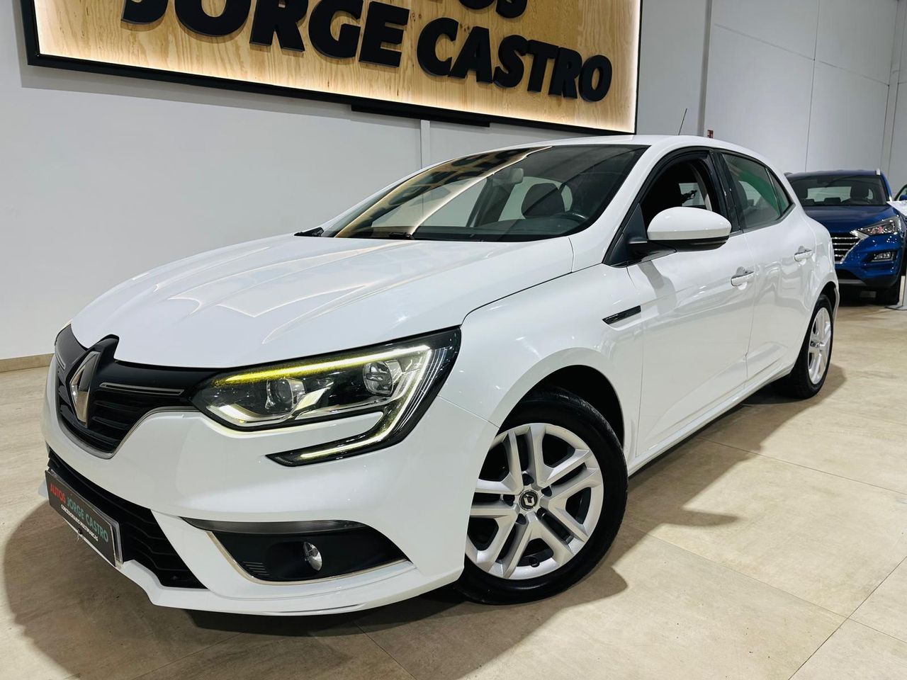renault megane 2019 / foto grande (2)