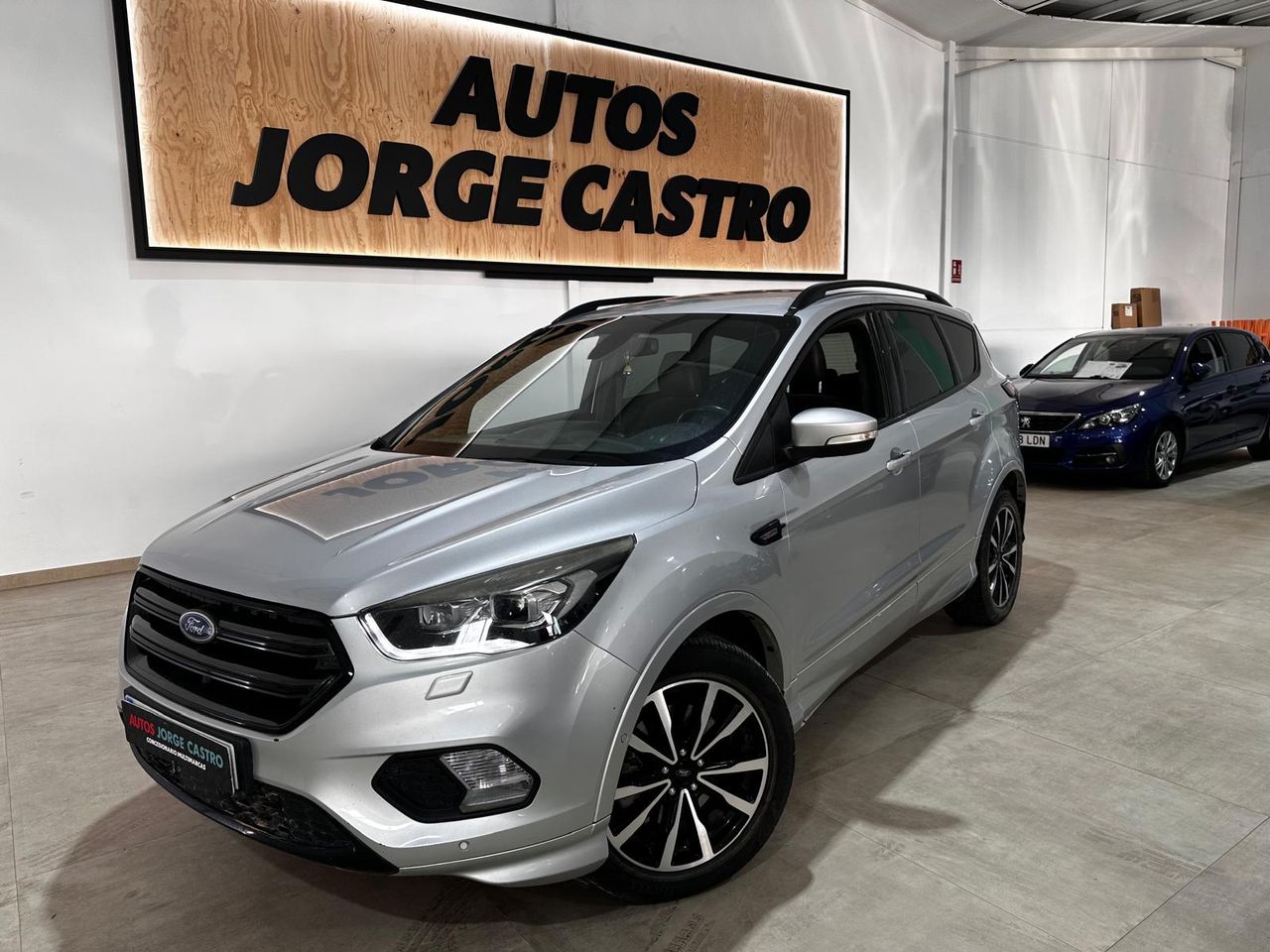 Ford kuga diesel 150cv manual 6 marchas  de segunda mano - ford kuga 2019 /