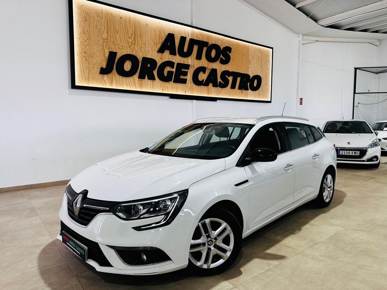 Renault megane blanco  de segunda mano - renault megane 2020 /
