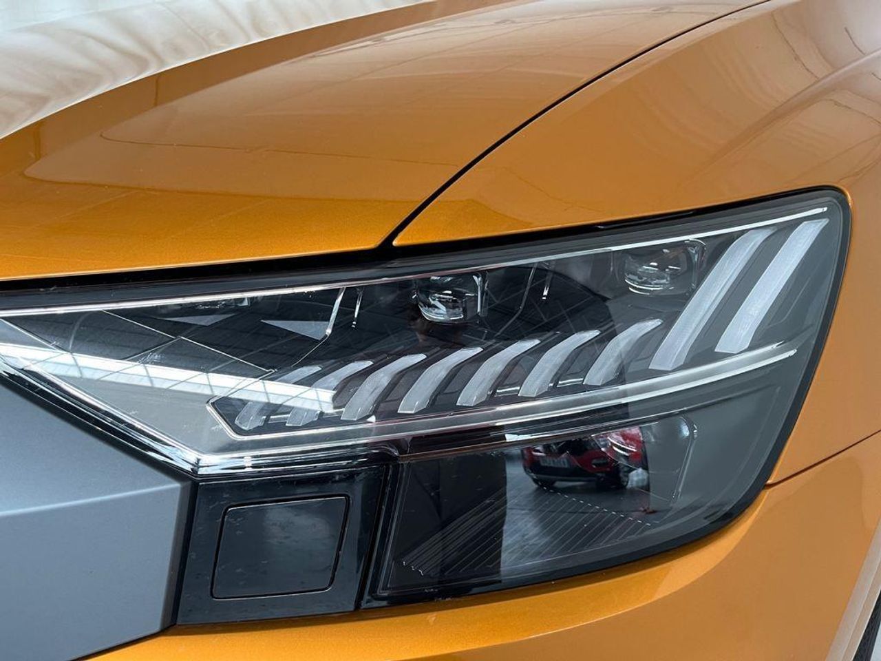 Audi Q8 S line plus 55 TFSIe quattro 280 kW (381 CV) tiptron - foto 6