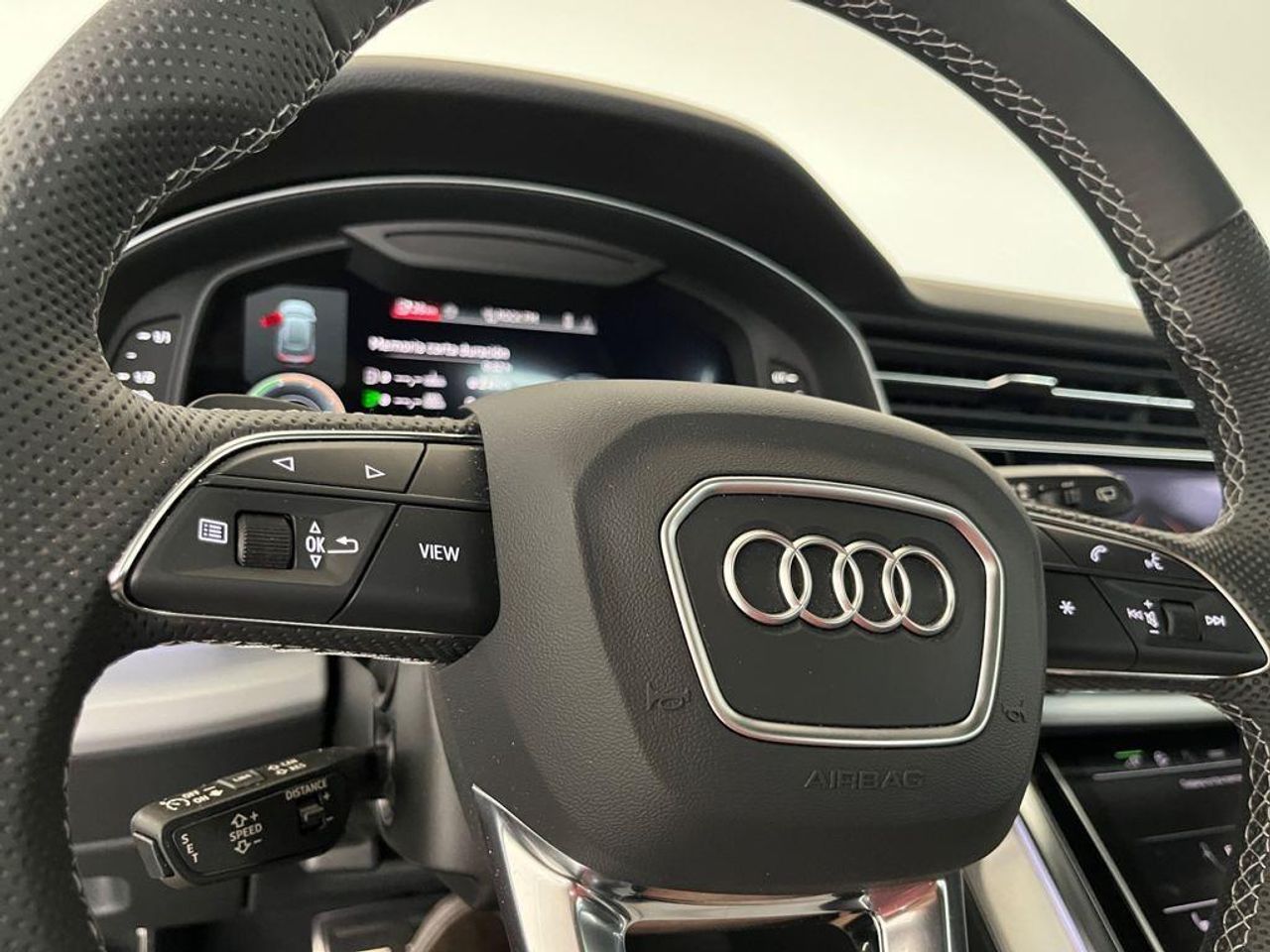 Audi Q8 S line plus 55 TFSIe quattro 280 kW (381 CV) tiptron - foto 14