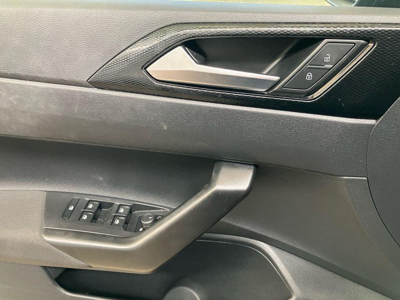 Volkswagen Taigo Life 1.0 TSI 70 kW (95 CV) - foto 14