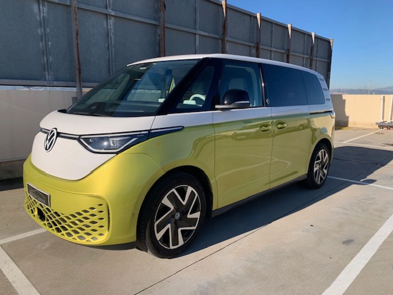 Foto volkswagen id.buzz 2023 /