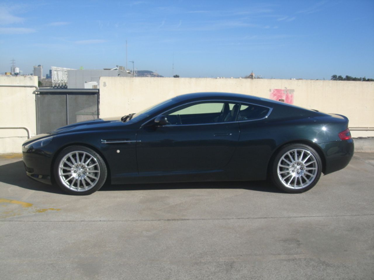 aston martin db9 2010 / foto grande (3)