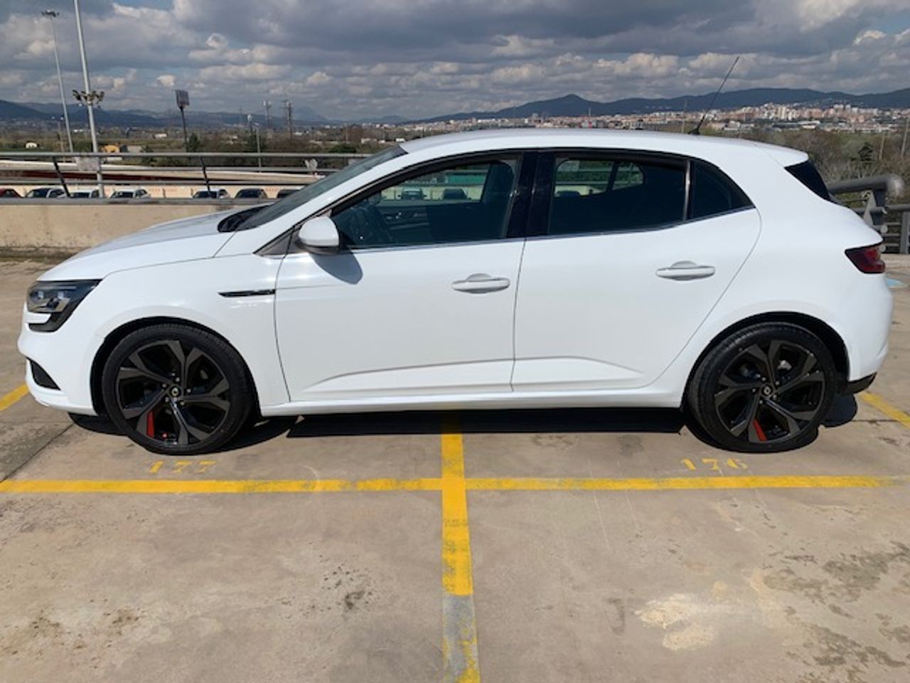 renault megane 2018 / foto grande (3)