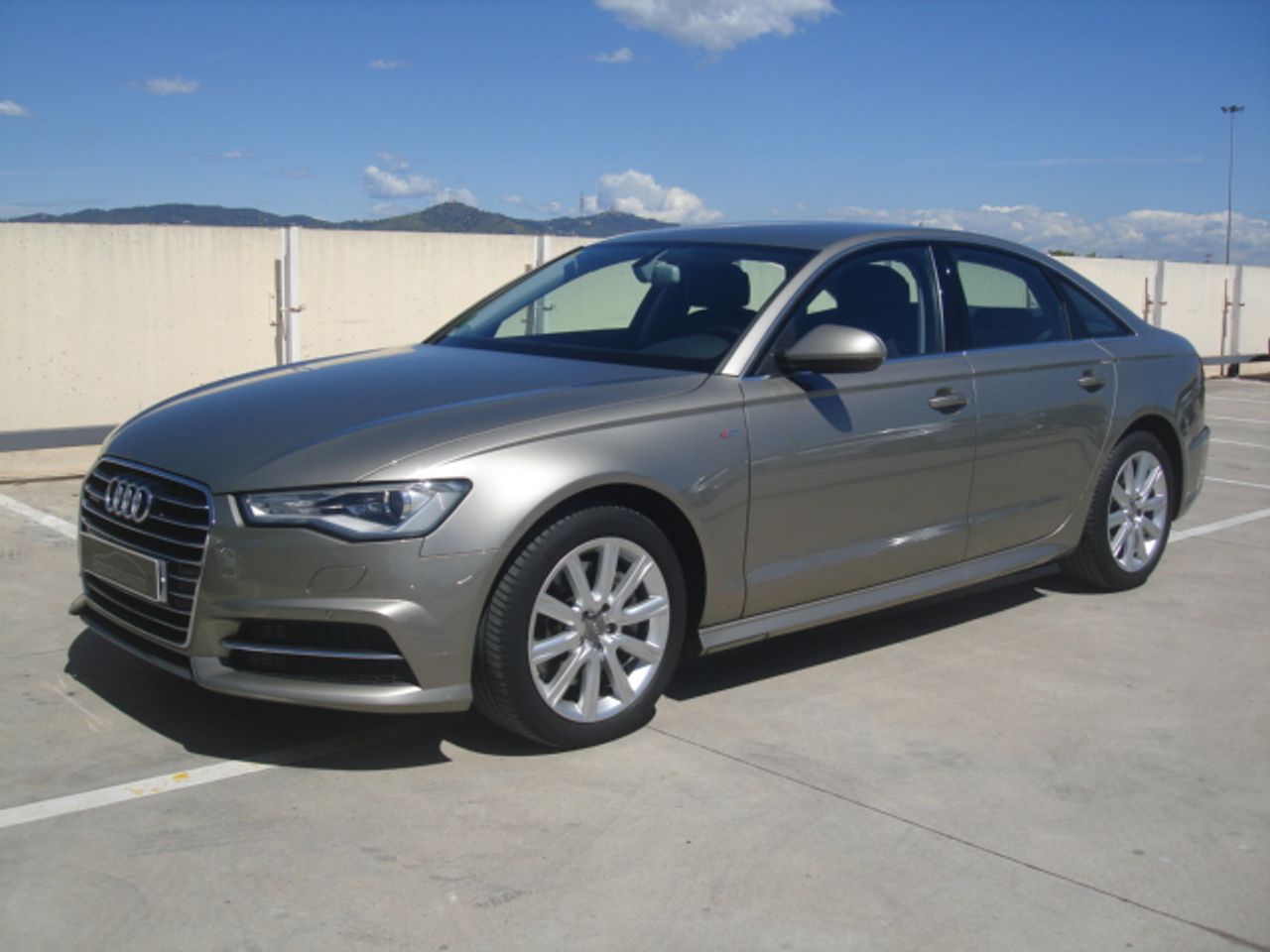 Foto audi a6 2015 /