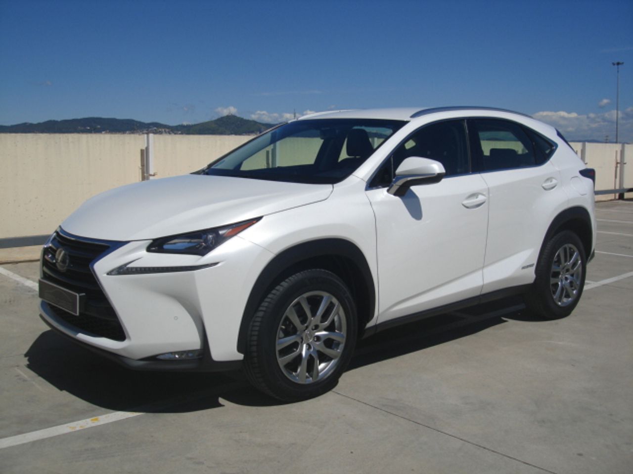 Foto lexus nx 2016 /