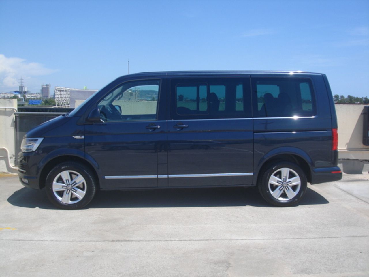 volkswagen multivan 2019 / foto grande (3)