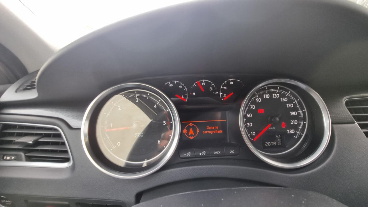 peugeot 508 4p allure 2.0 hdi 160 foto grande (2)