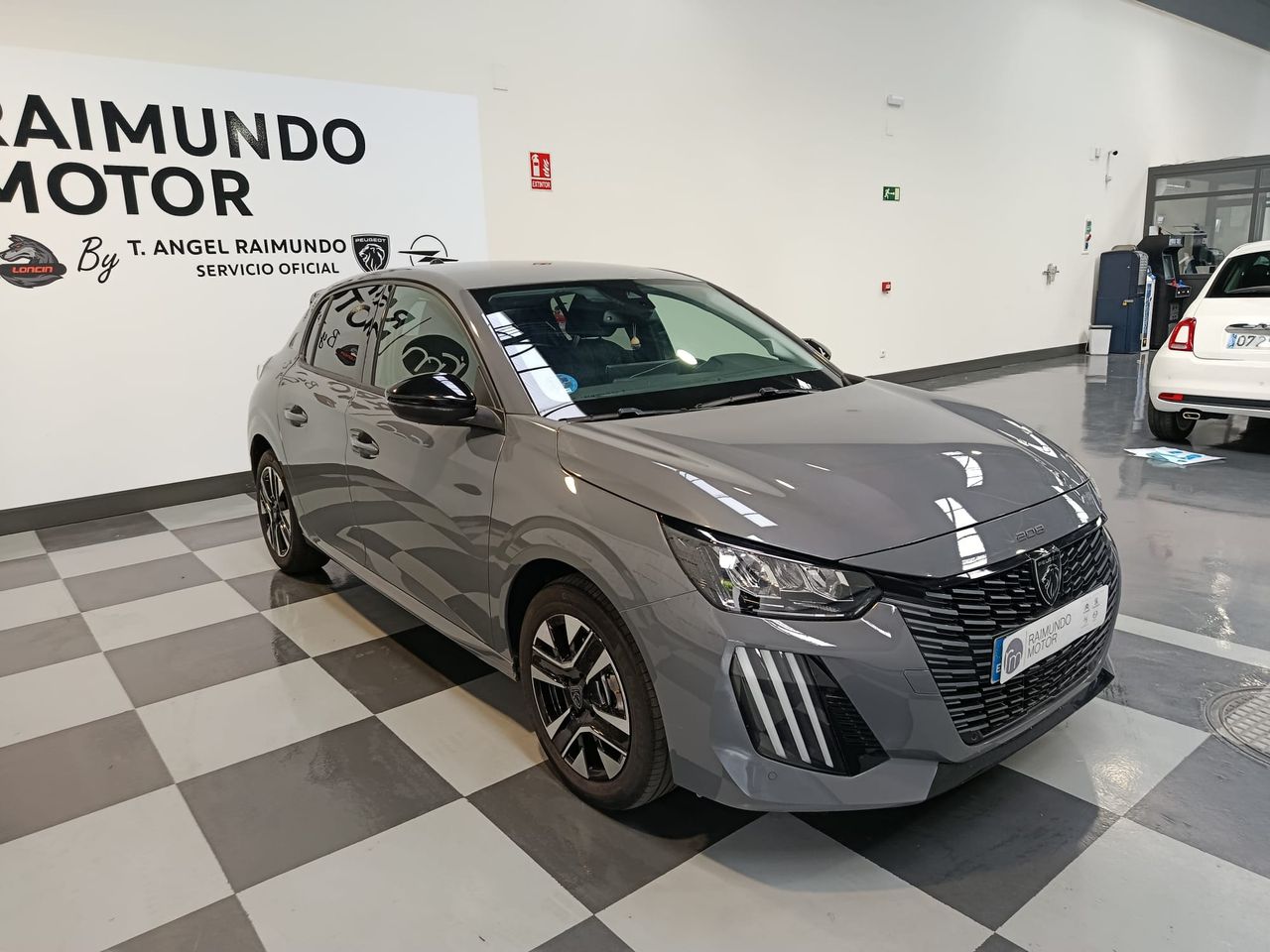 Peugeot 208 Allure Hybrid 100 e-DCS6 - Foto 2