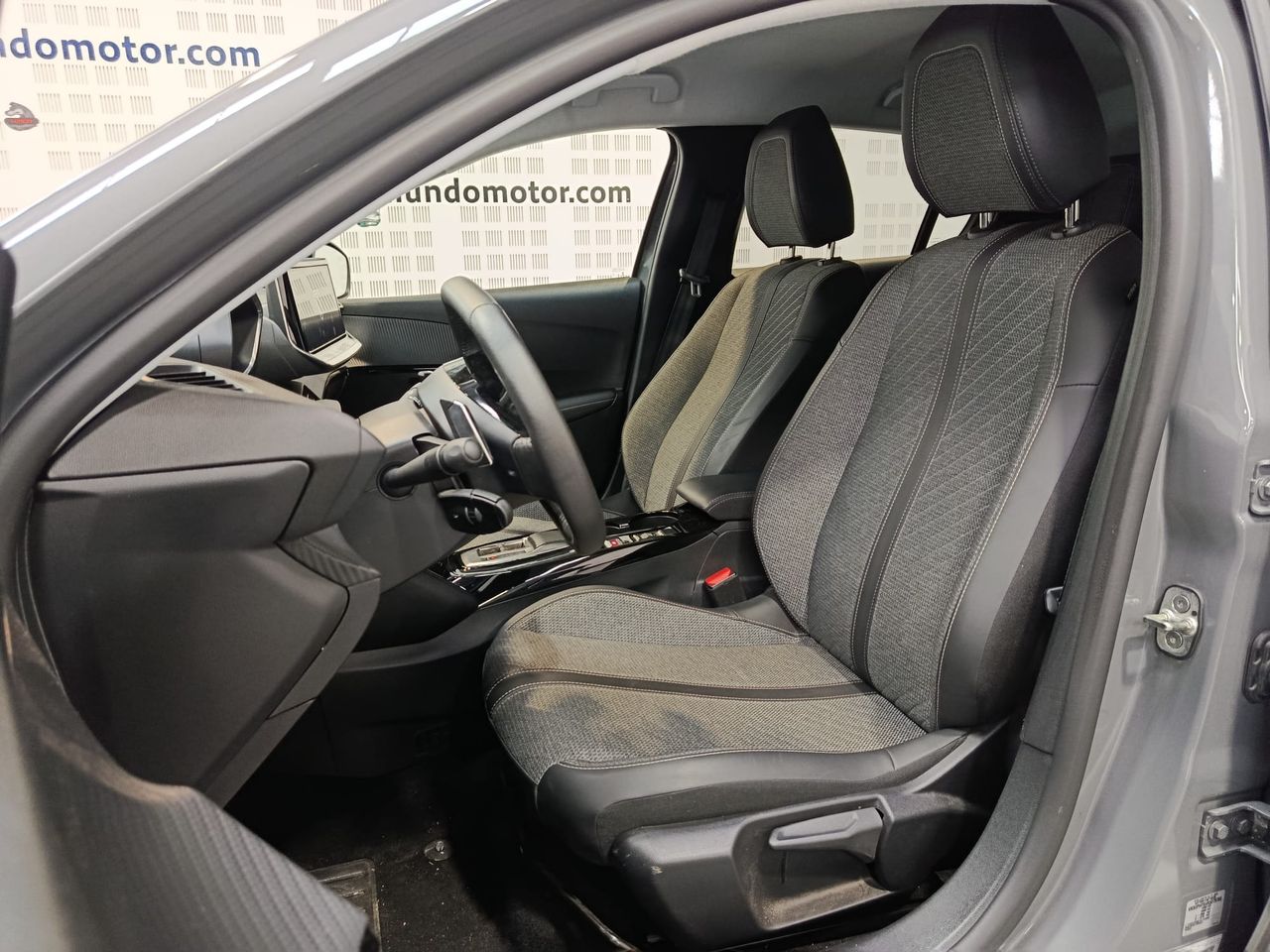 Peugeot 208 Allure Hybrid 100 e-DCS6 - Foto 2