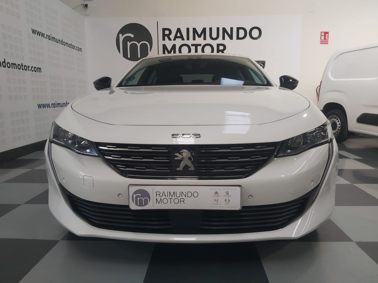 peugeot 508 hybrid 5p allure pack hybrid 225 eeat8 foto grande (3)