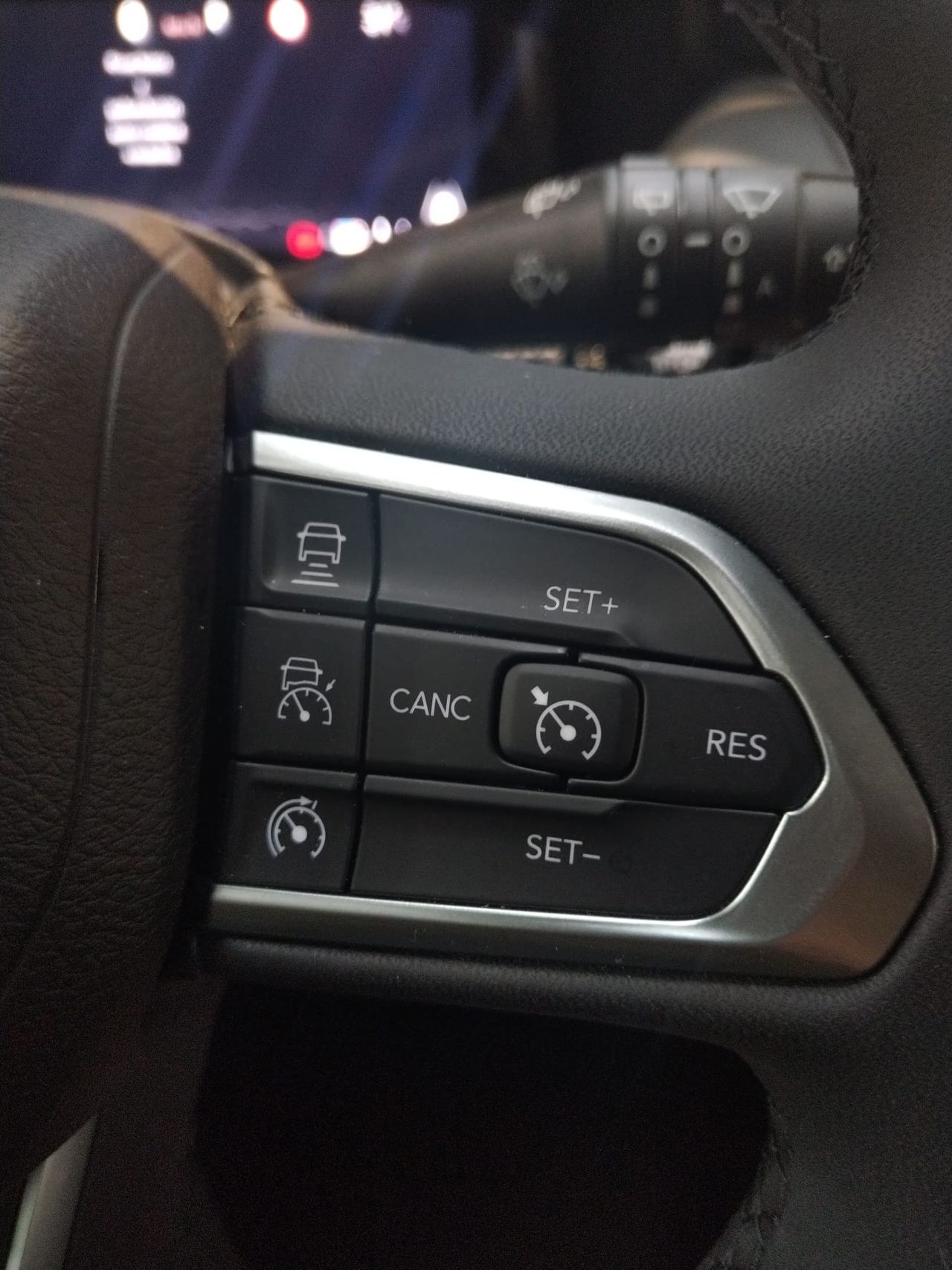 Jeep Compass eHYBRID 1.5 MHEV 96KW LIMITED DCT - Foto 2