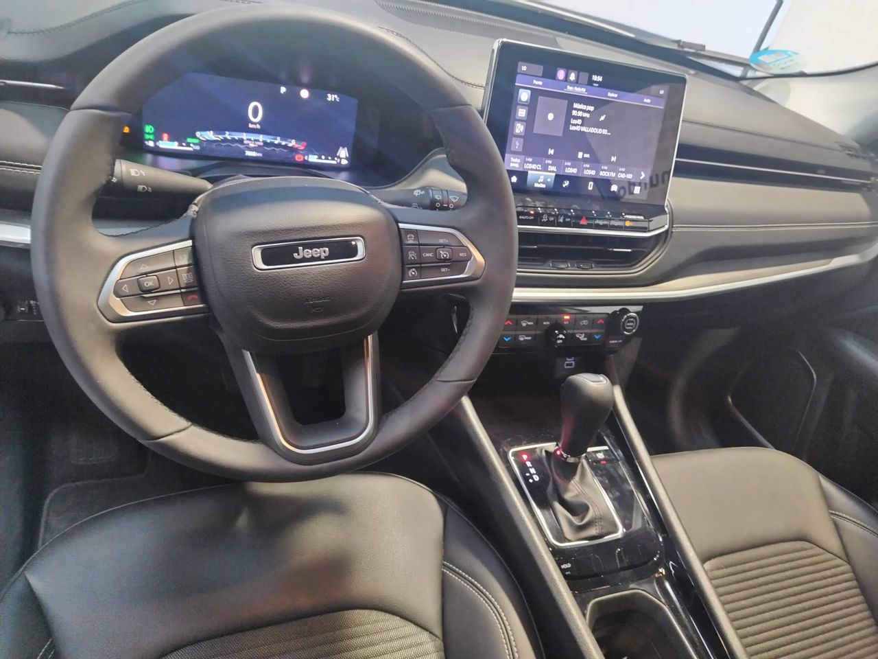 Jeep Compass eHYBRID 1.5 MHEV 96KW LIMITED DCT - Foto 2