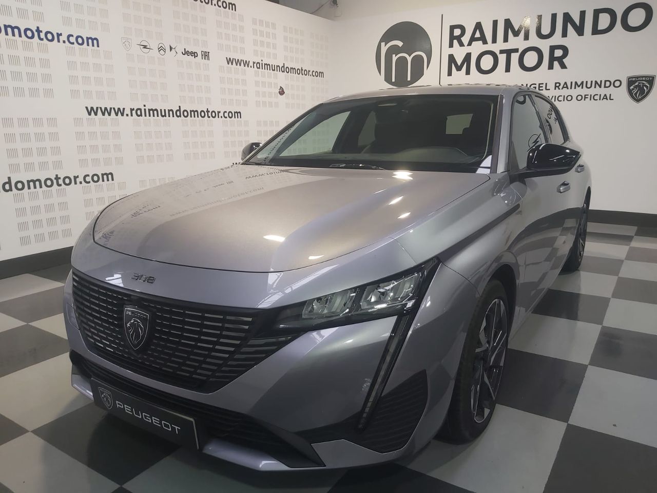 peugeot 308 5p active bluehdi 130 eat8 foto grande (2)