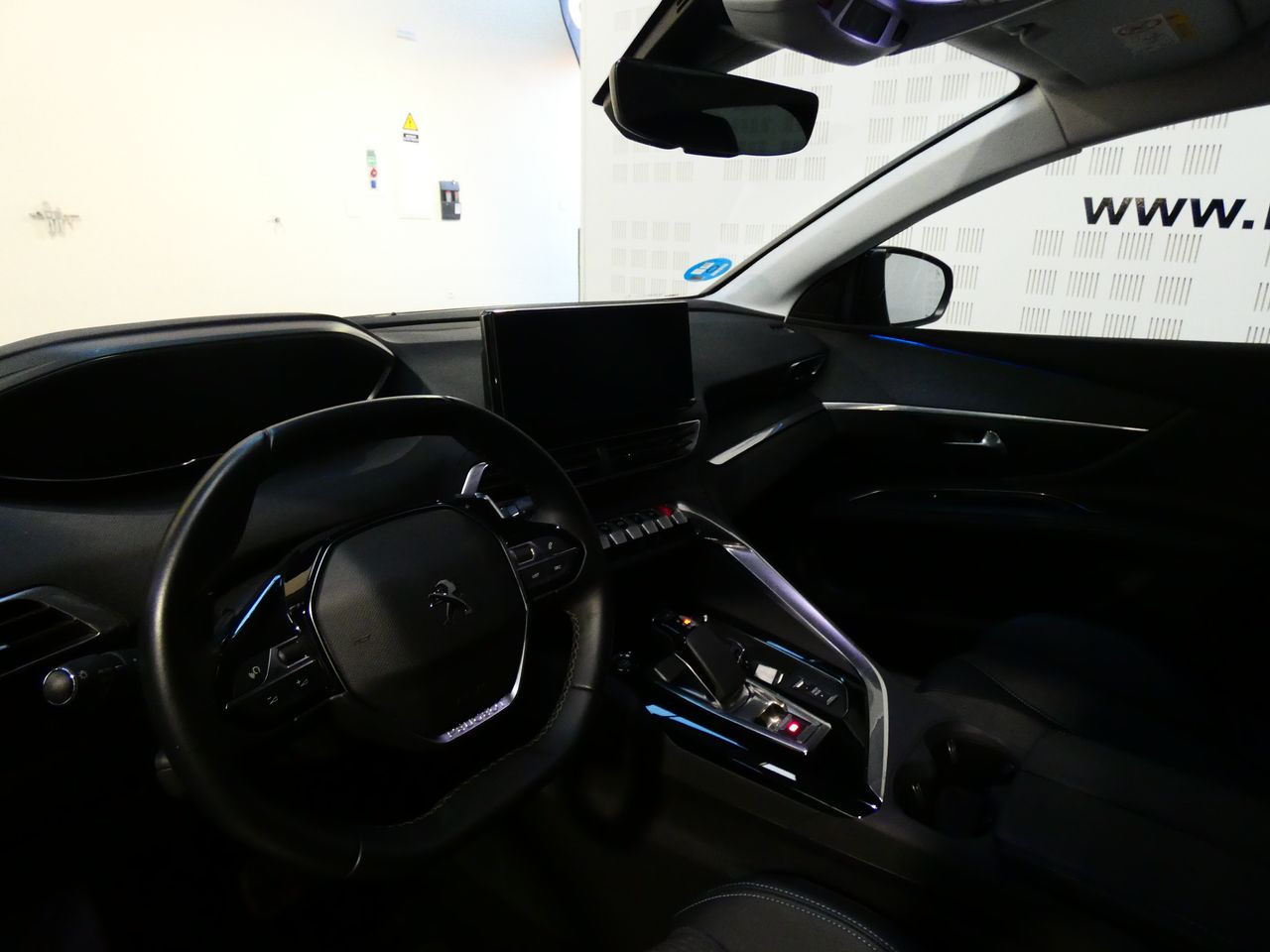 Peugeot 3008 Hybrid 136 e-DCS6 Allure - Foto 2