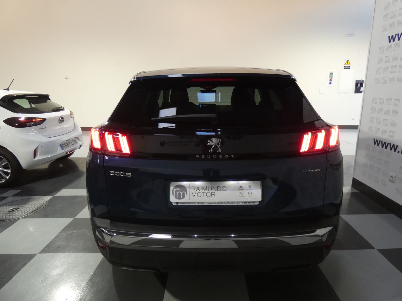 Peugeot 3008 Hybrid 136 e-DCS6 Allure - Foto 2