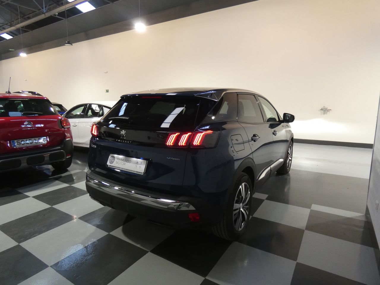 Peugeot 3008 Hybrid 136 e-DCS6 Allure - Foto 2