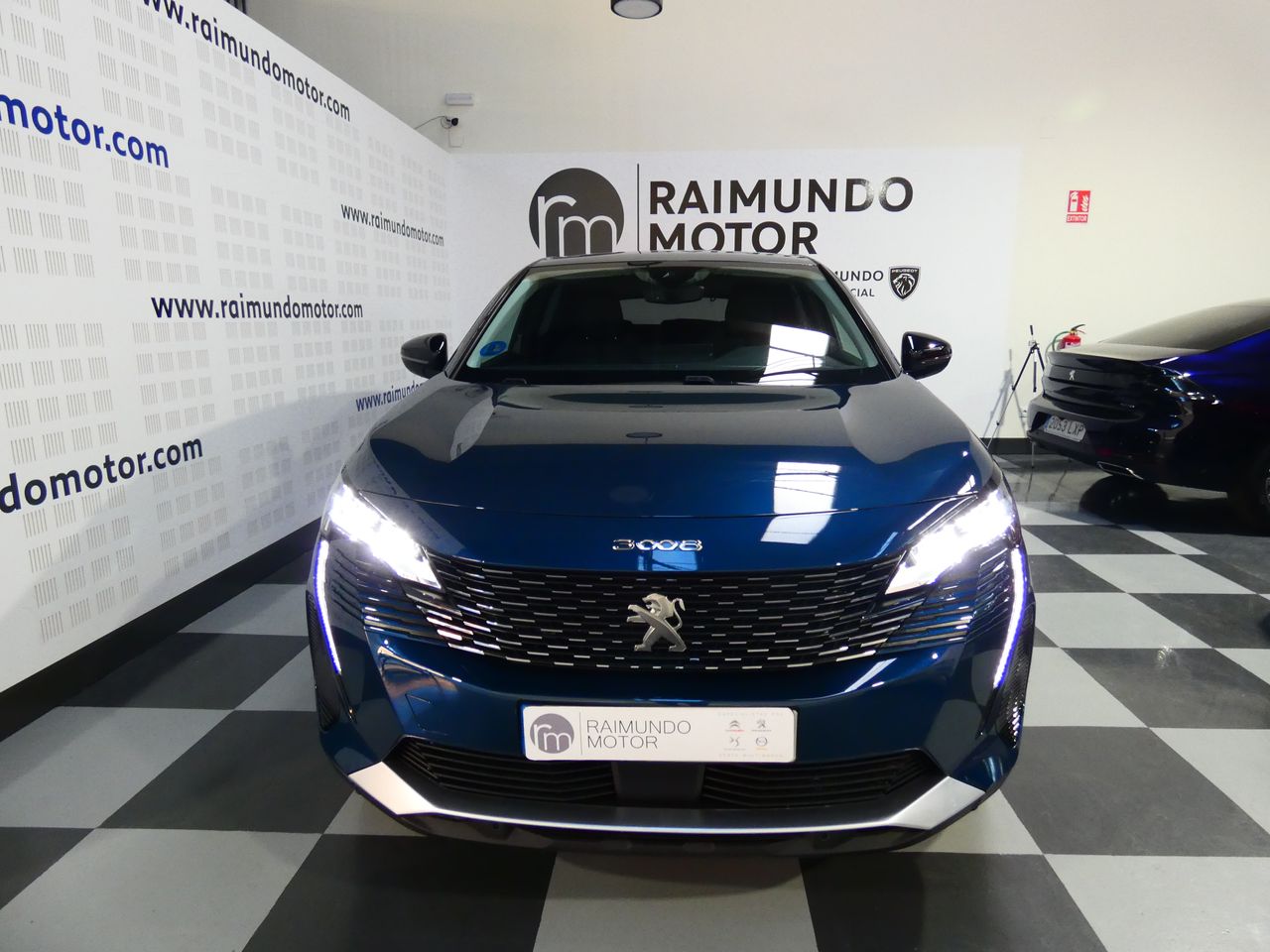 Peugeot 3008 Hybrid 136 e-DCS6 Allure - Foto 2