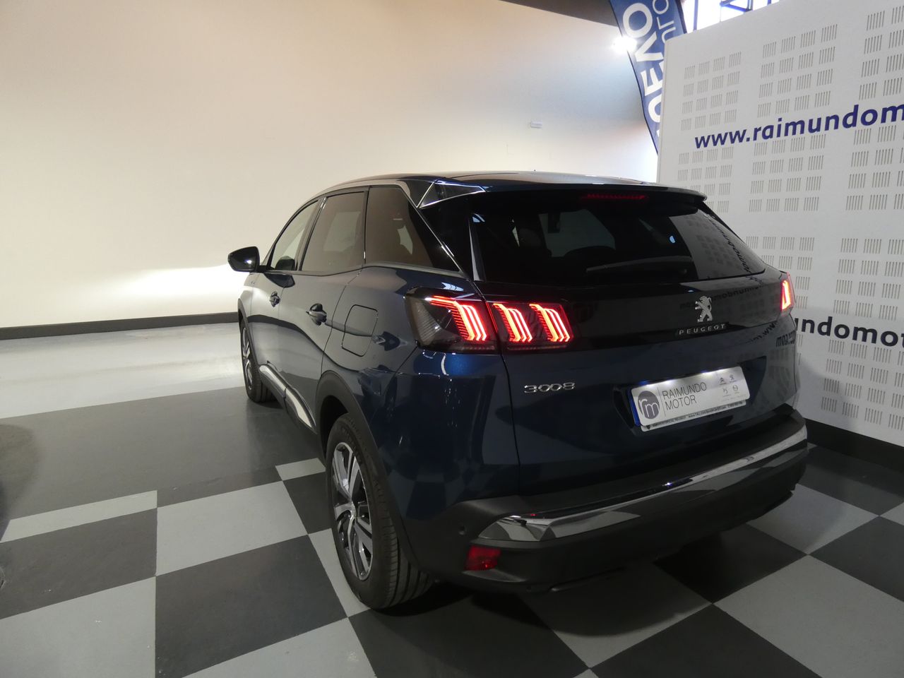 Peugeot 3008 Hybrid 136 e-DCS6 Allure - Foto 2