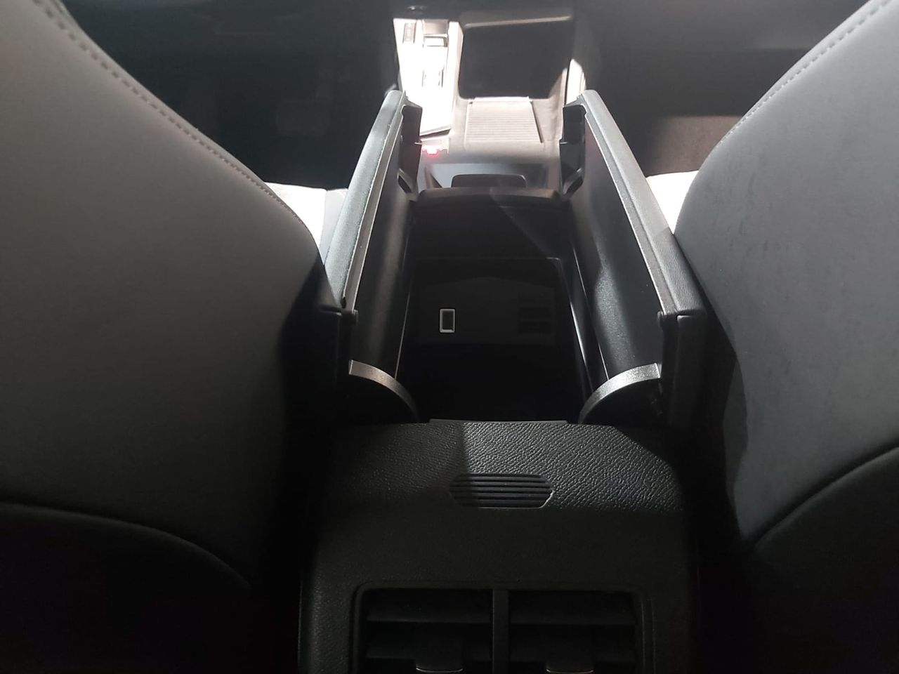 Peugeot 408 Allure PureTech 130 S&S EAT8 - Foto 2