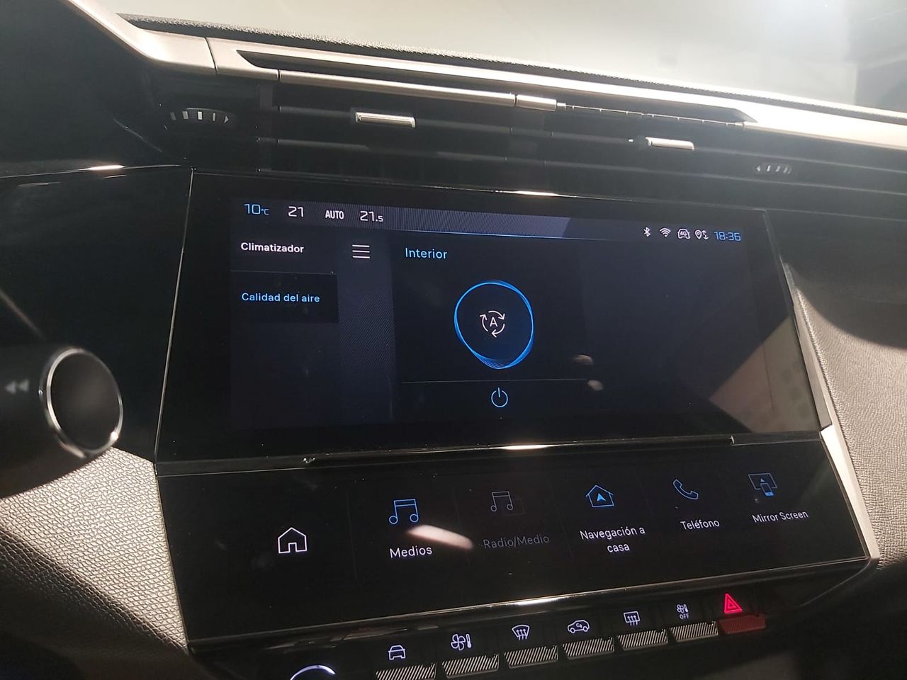 Peugeot 408 Allure PureTech 130 S&S EAT8 - Foto 2