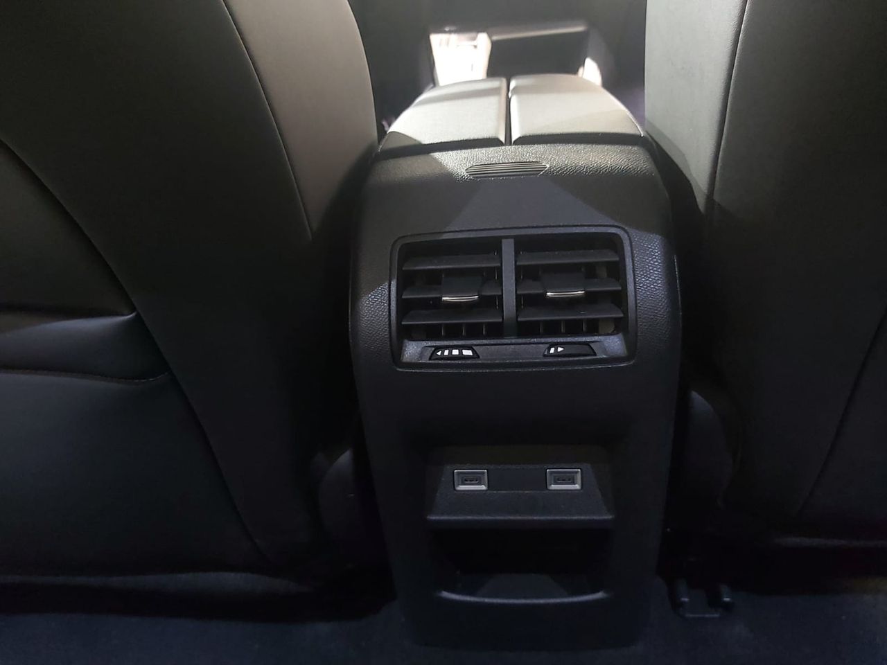 Peugeot 408 Allure PureTech 130 S&S EAT8 - Foto 2