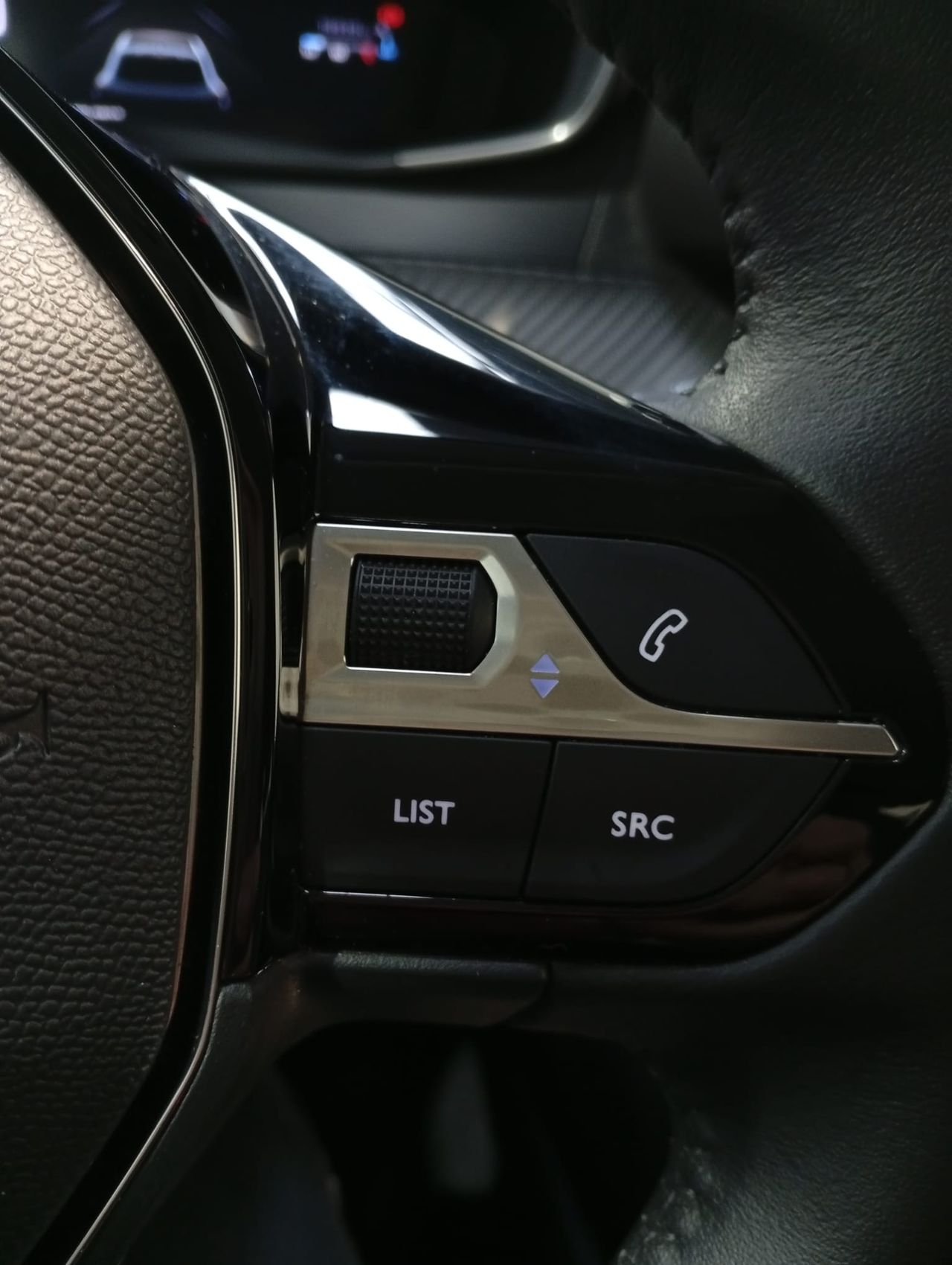 Peugeot 208 Allure Puretech 100 - Foto 2