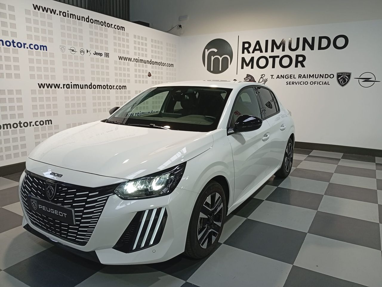 Foto peugeot 208 allure puretech 100