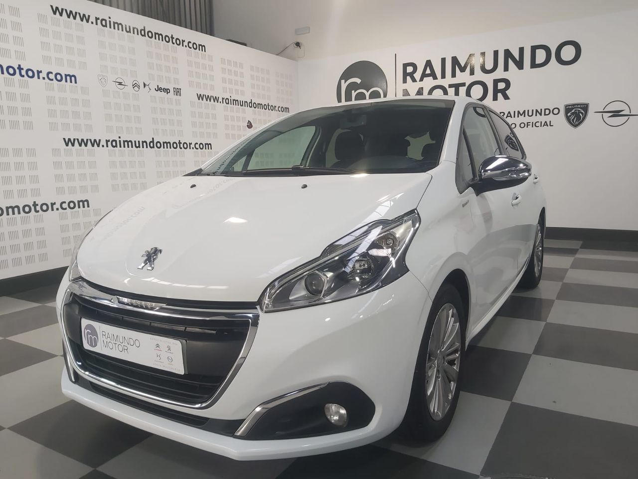 Foto peugeot 208 3p style 1.2l puretech 60kw 82cv