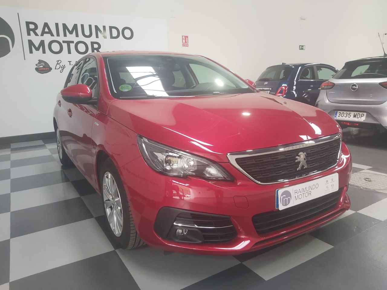 peugeot 308 5p style bluehdi 130 ss 6 vel. man foto grande (2)