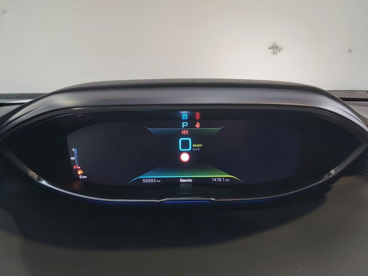 Peugeot 3008 Hybrid 225 eEAT8 GT - Foto 2
