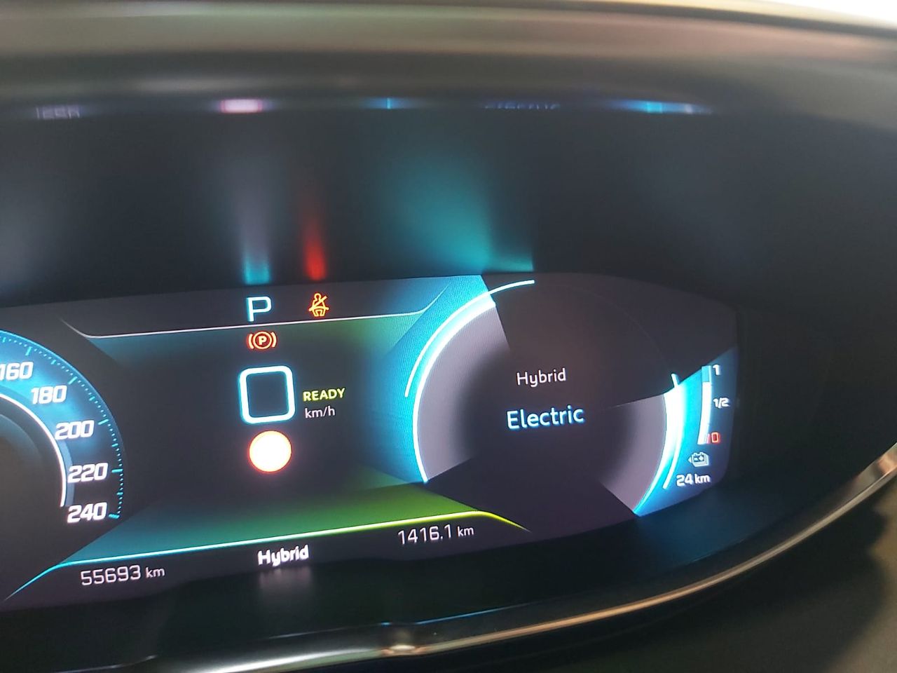 Peugeot 3008 Hybrid 225 eEAT8 GT - Foto 2