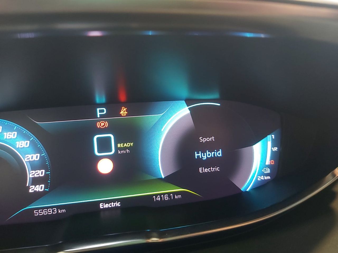 Peugeot 3008 Hybrid 225 eEAT8 GT - Foto 2